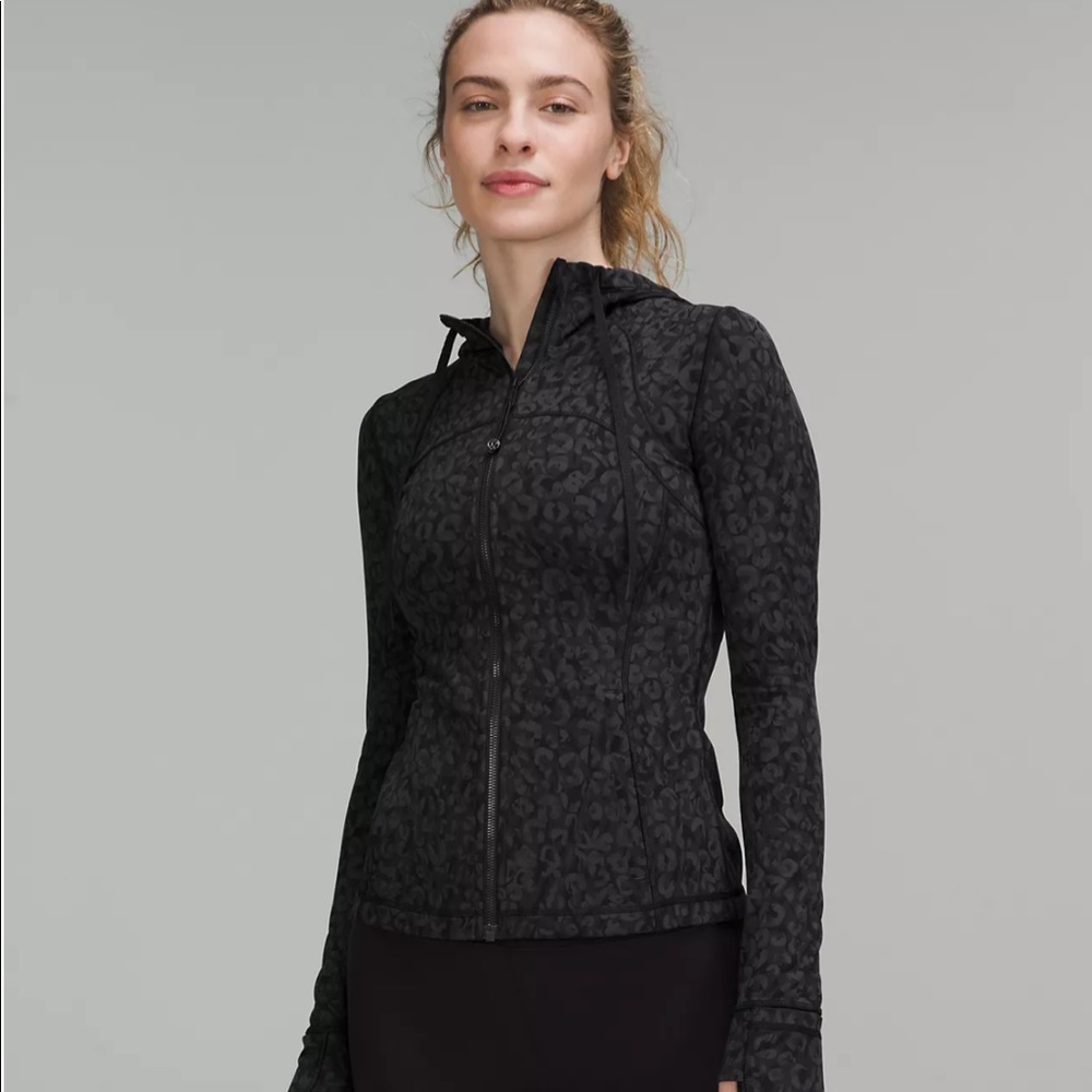 Hooded Define Jacket 
Nulu size 10